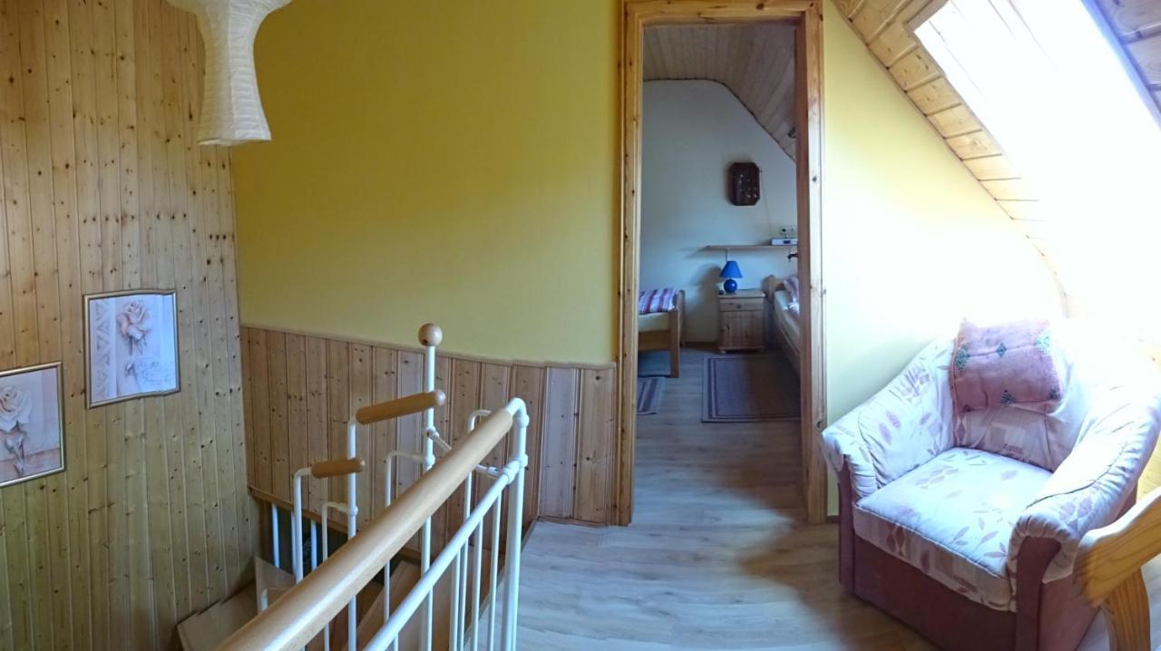 Ferienhaus Im Urigen Garten Bzw Eulenhaus Zingst Eksteriør bilde