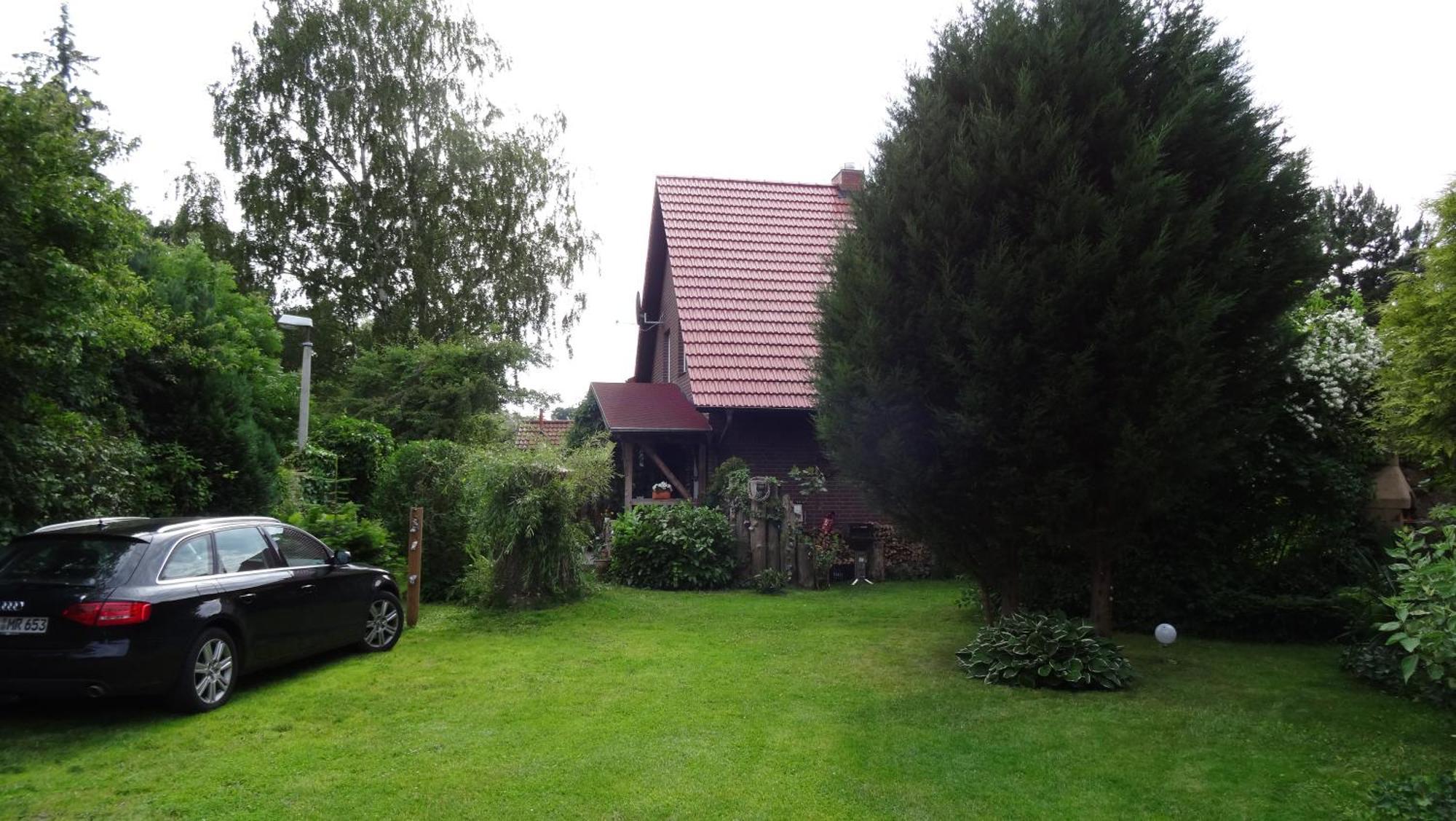 Ferienhaus Im Urigen Garten Bzw Eulenhaus Zingst Eksteriør bilde